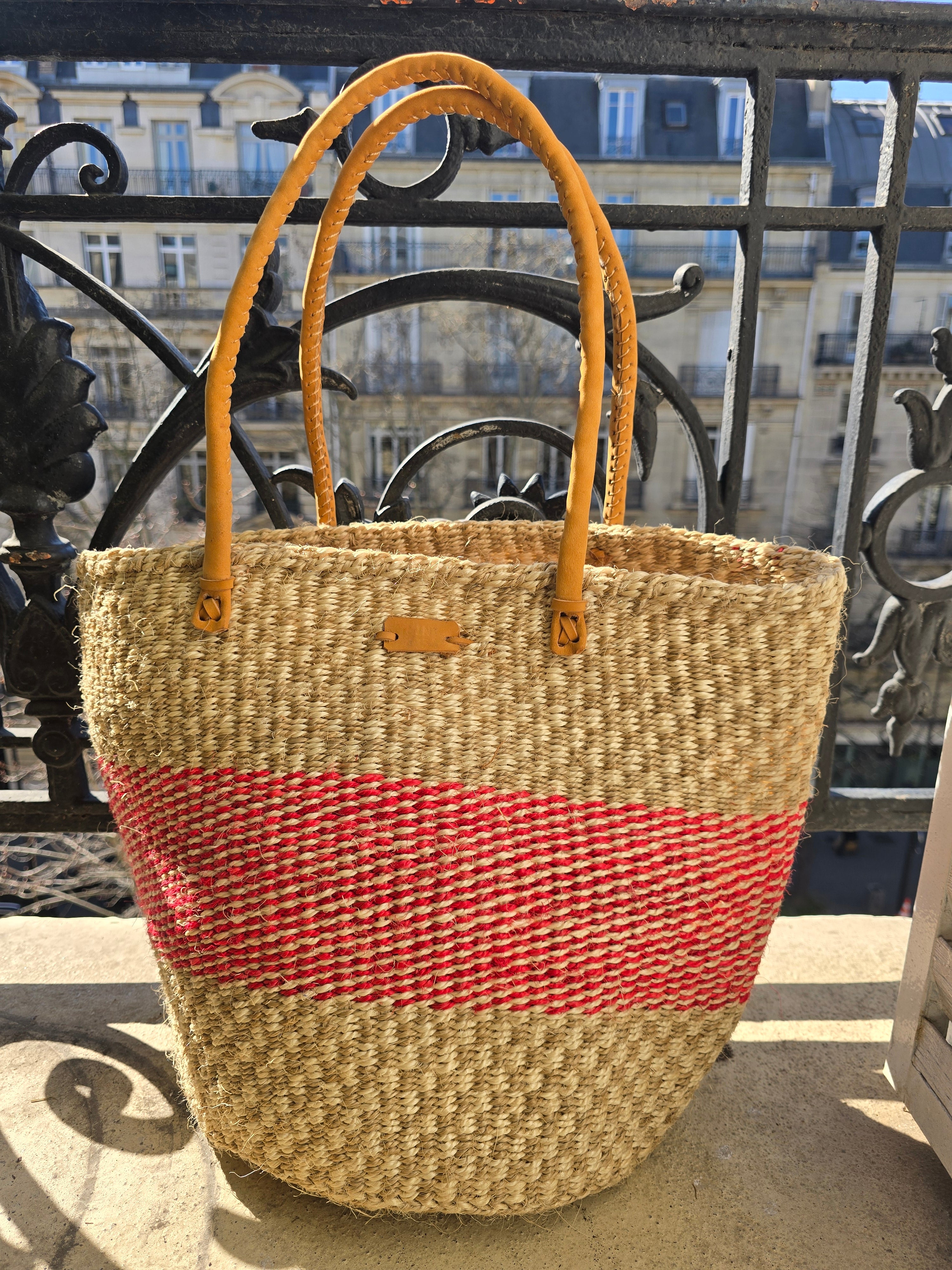 Grand panier en sisal - Beige & Rouge