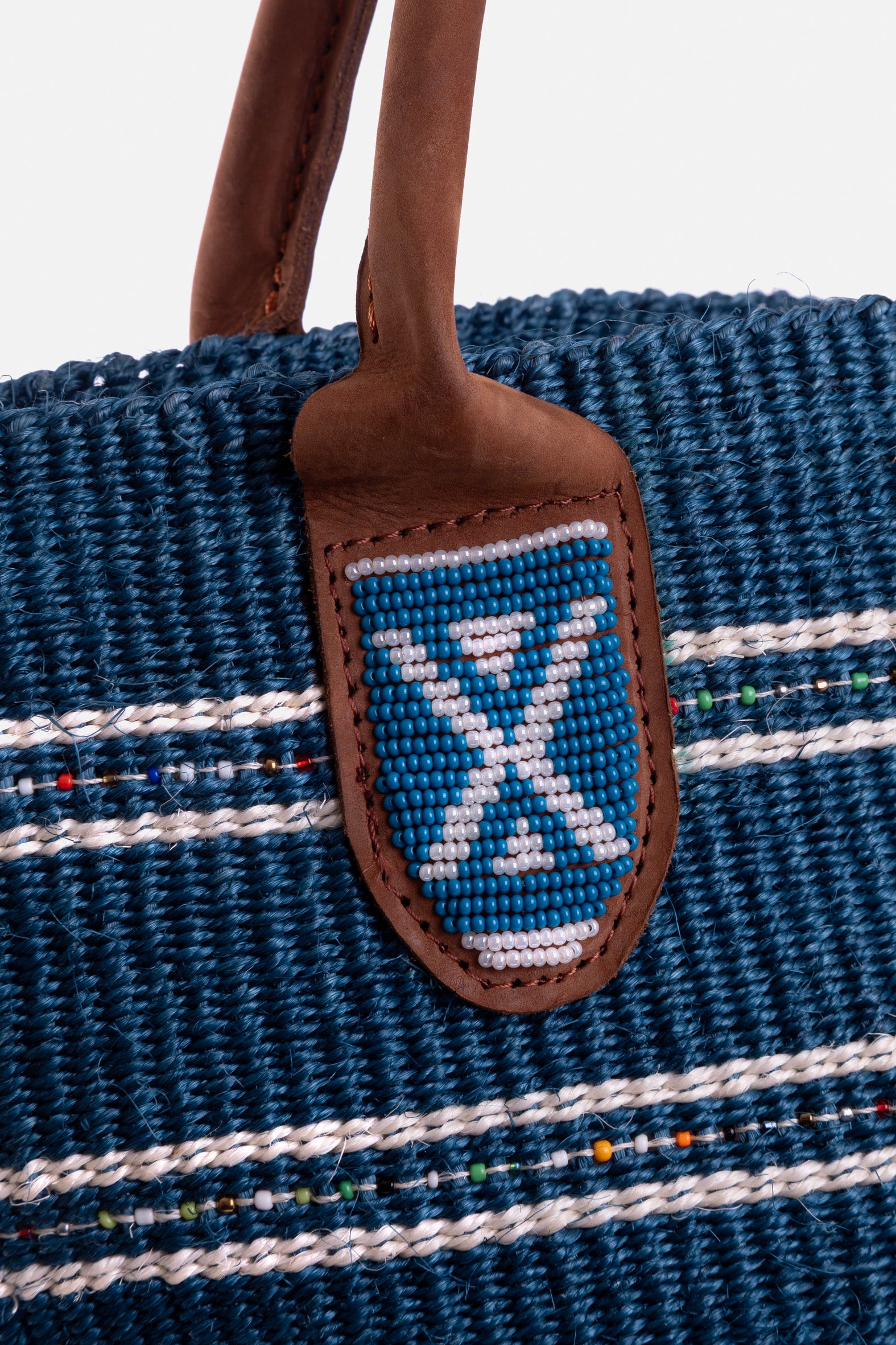 Panier en sisal perlé - Bleu Foncé