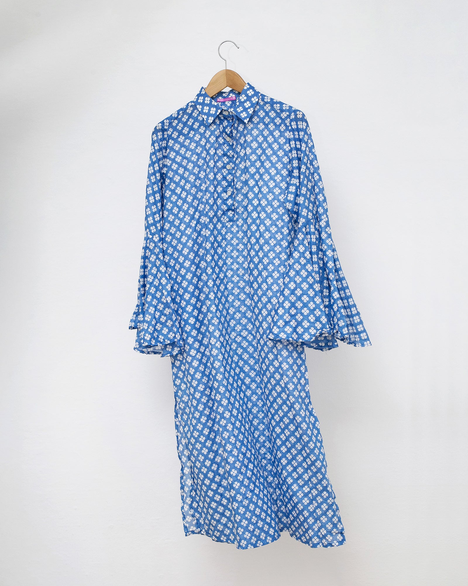 Robe été femme en coton léger et manches à volants
