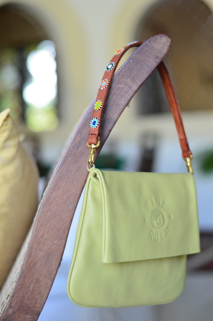 Elégante petite besace en cuir à accorder avec les bandoulières MiniRosa