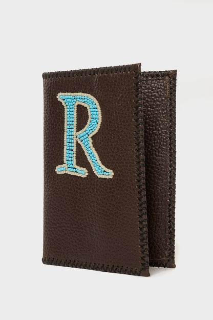 Etui Porte-Passeport en Cuir Grainé Marron Foncé &amp; Initiale Masaï