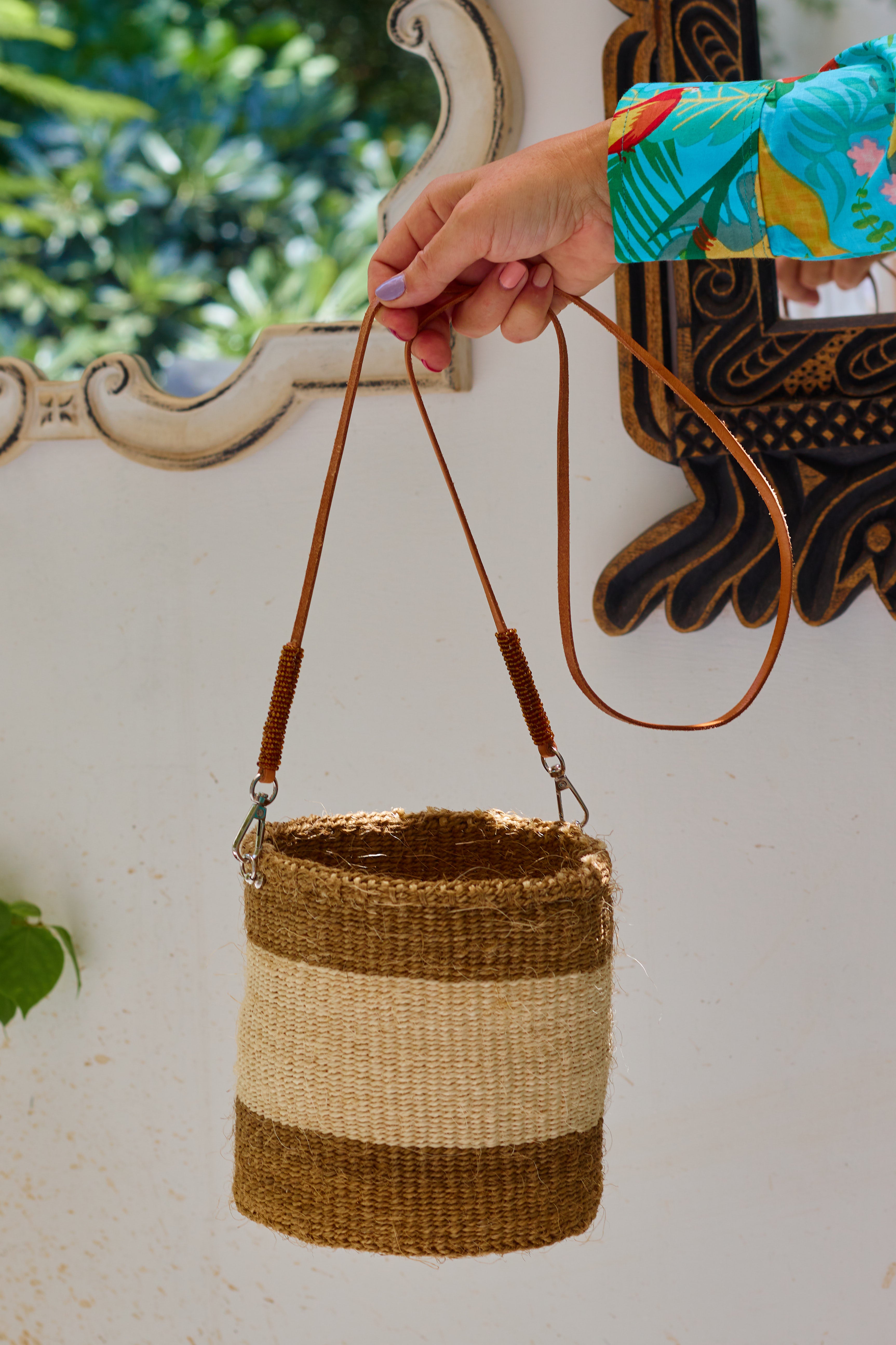 Petit panier en sisal - Beige &amp; Camel