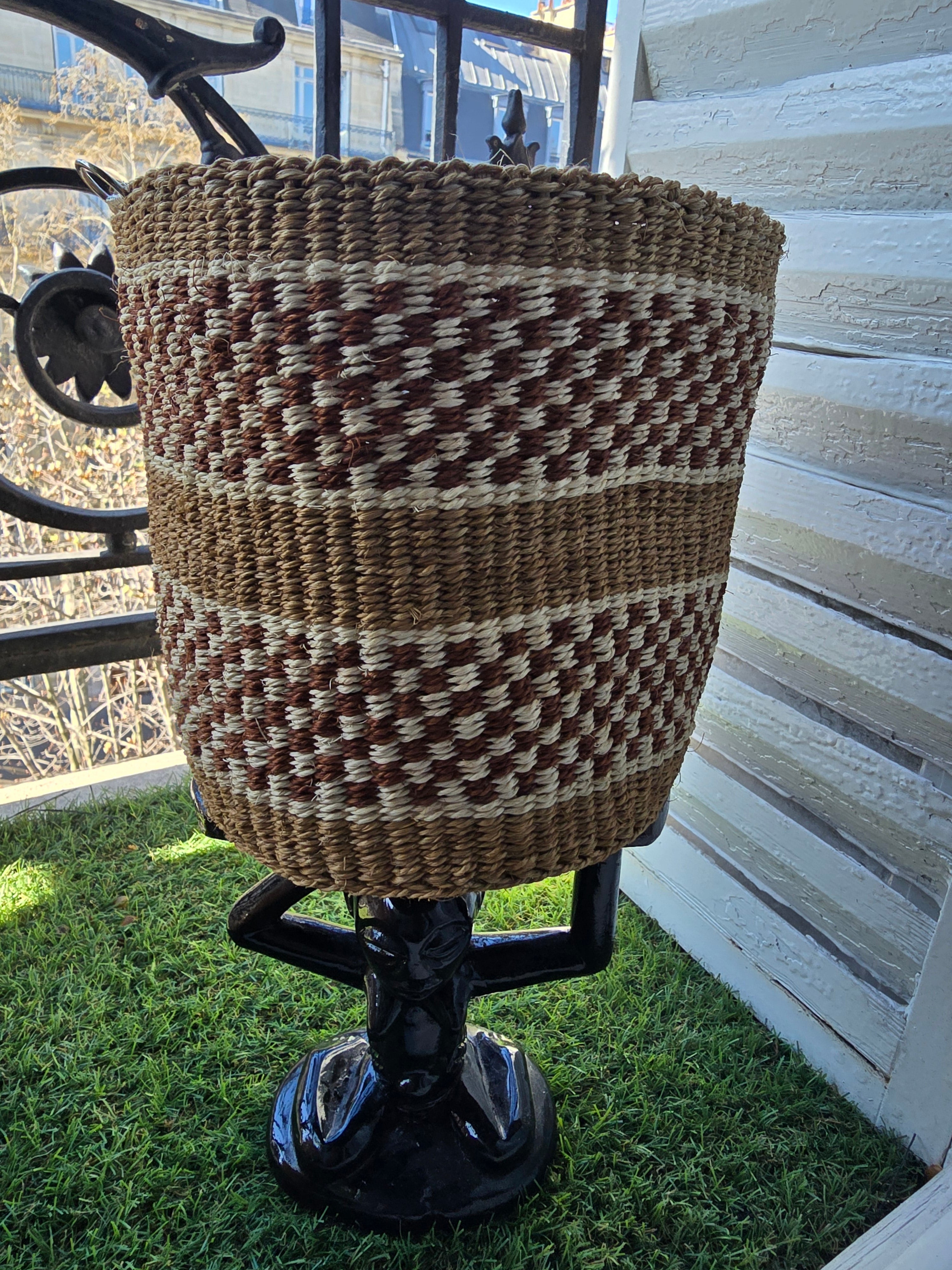 Petit panier en sisal beige &amp; taupe