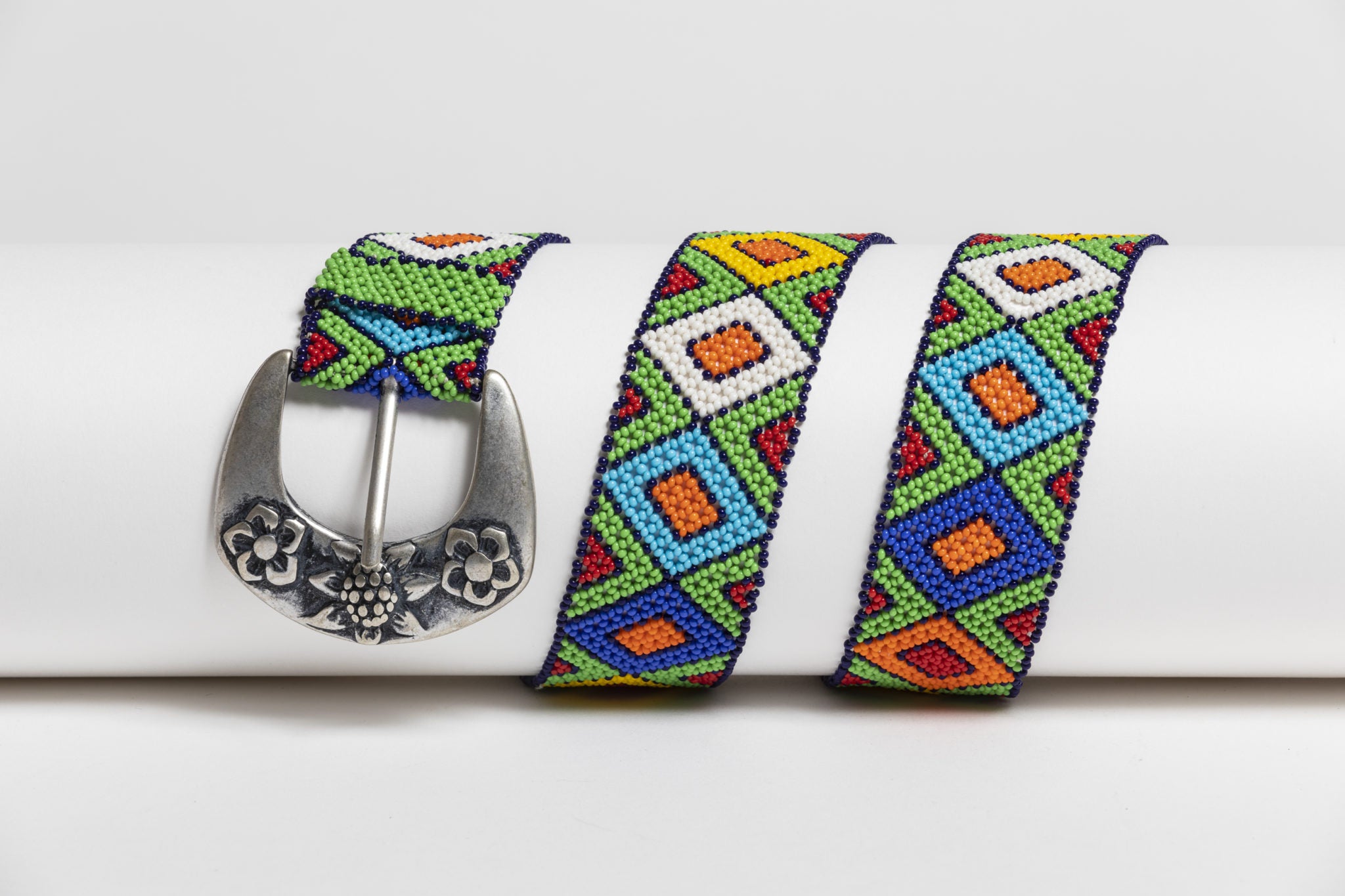 Ceinture souple perles colorées femme
