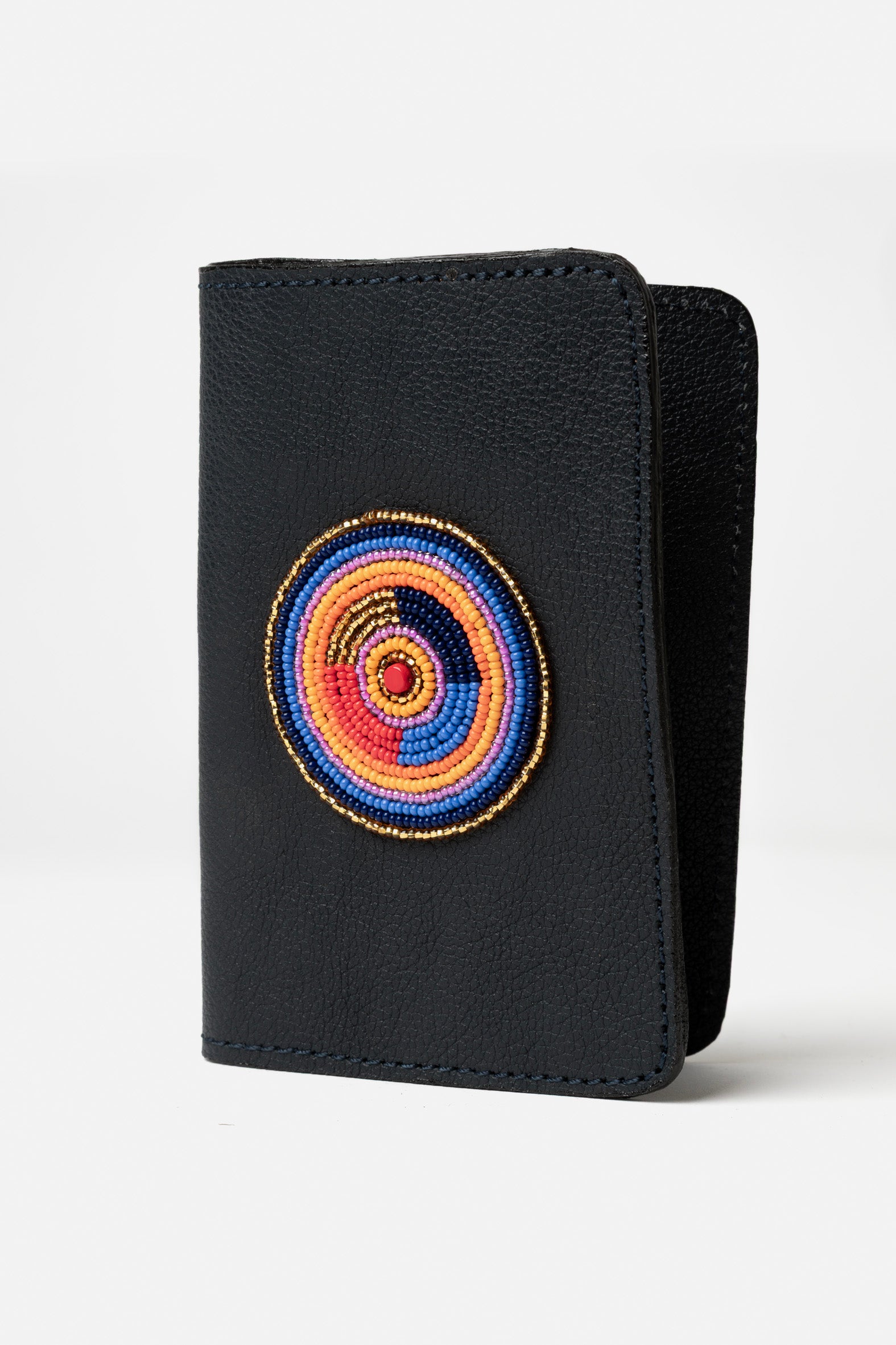 Etui Porte-Passeport en Cuir Grainé Blue Foncé &amp; Pastille Masai