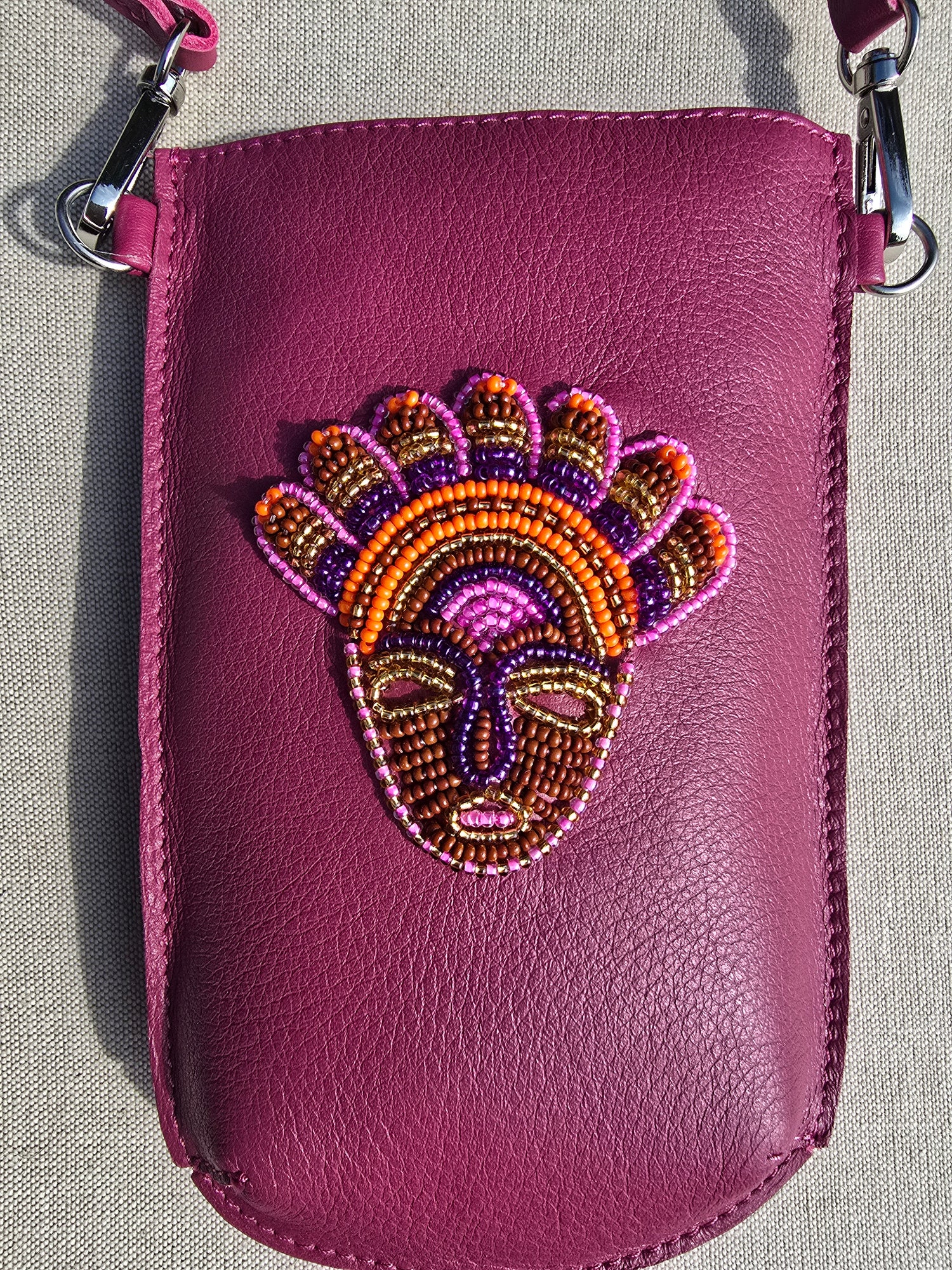 Porte-Téléphone Bravo Cuir Fuchsia - Masque