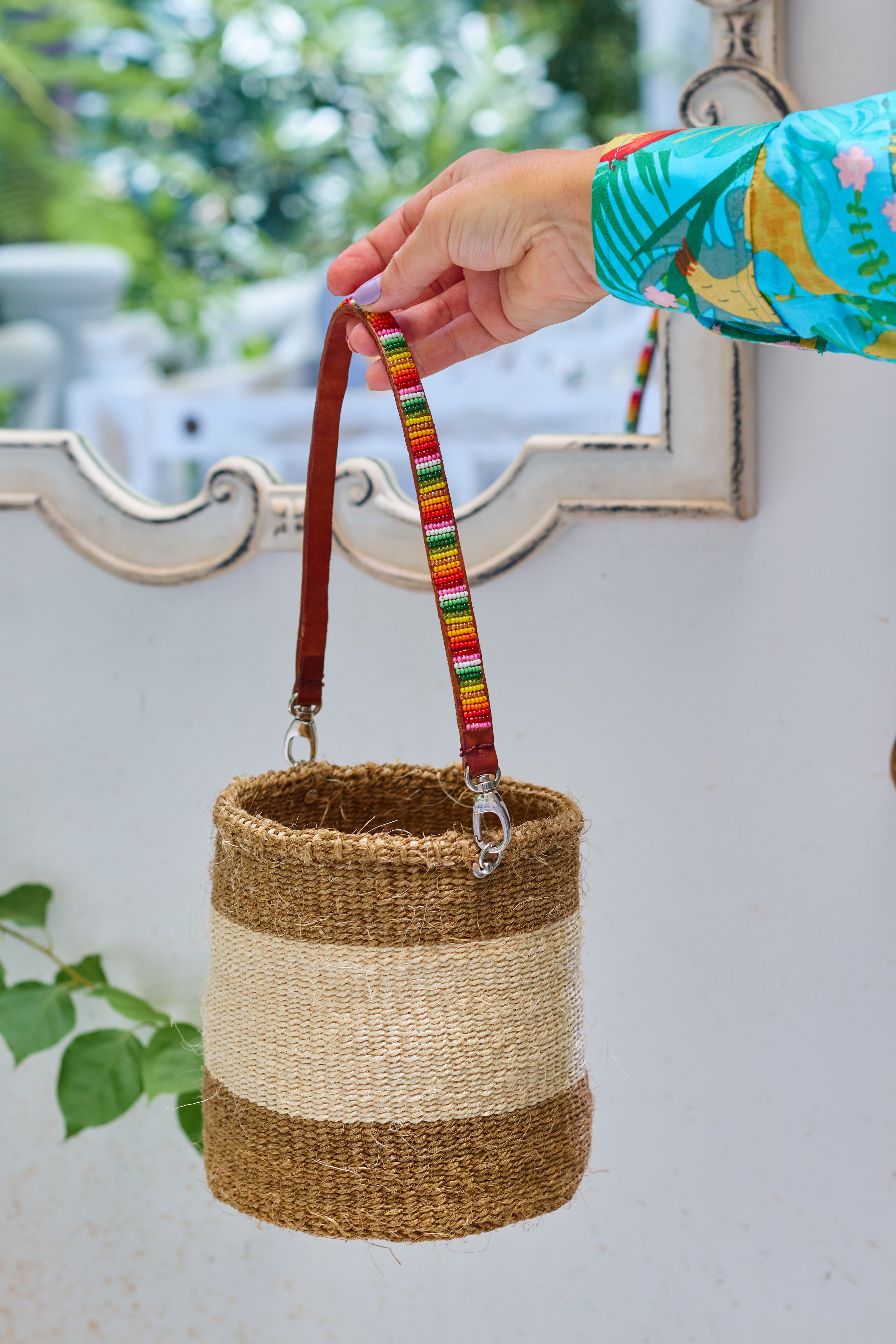 Petit panier en sisal - Beige &amp; Camel avec Bandoulière - MiniRosa