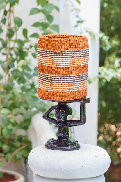 Petit panier en sisal  - Beige, Marron &amp; Noir avec socle- MiniRosa