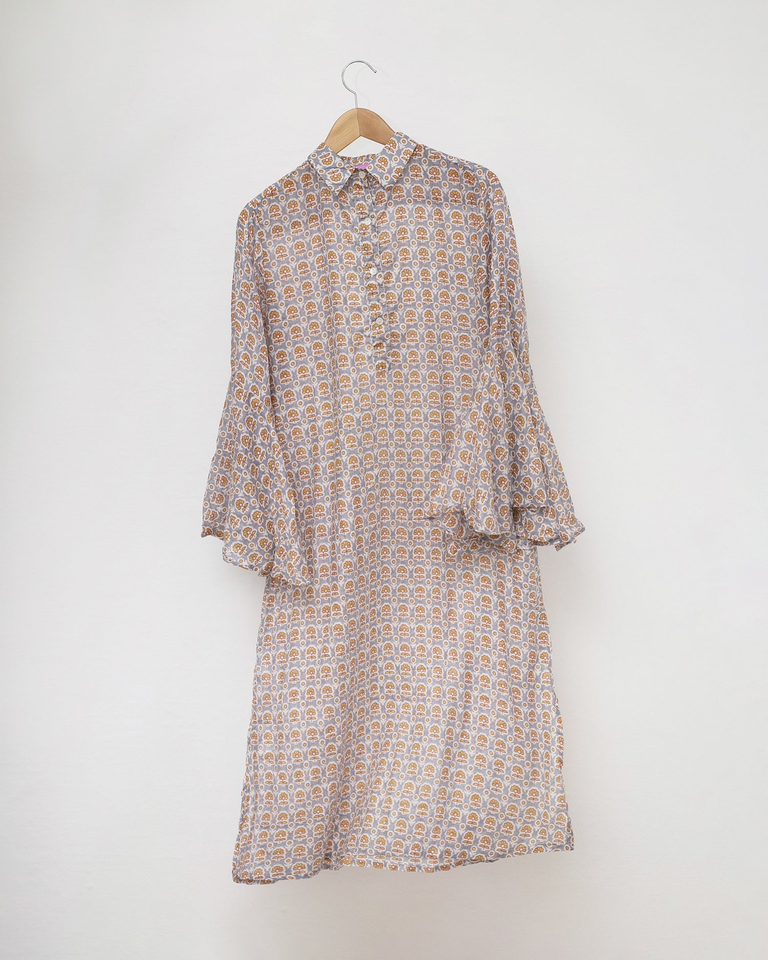 Robe été femme en coton léger et manches à volants